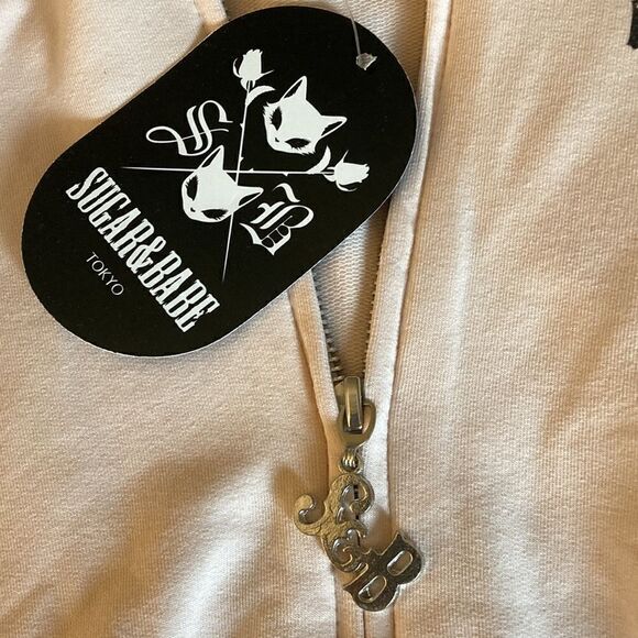 Sugar & Babe Women’s Cropped Cat Hoodie. Pink/Gray. Size Medium. - Picture 8 of 9